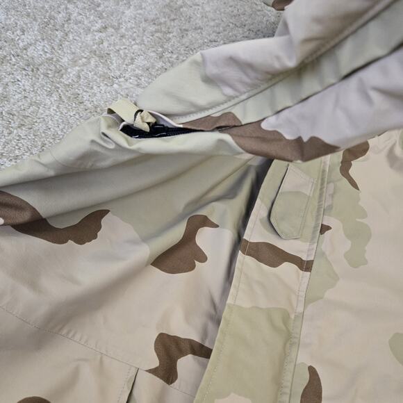 Military cold weather desert camouflage Mens Sz Medium Regular - Picture 3 of 12